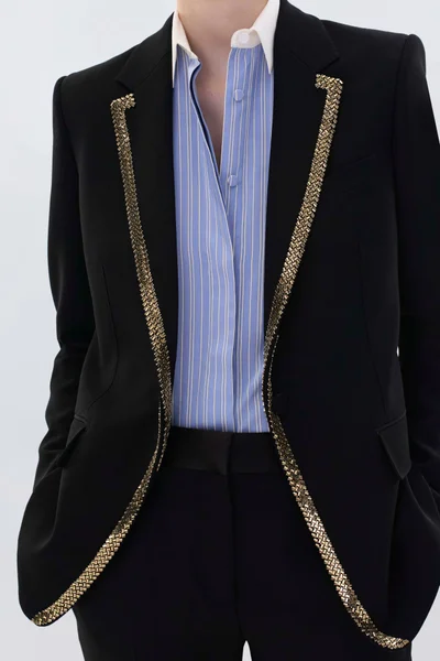 Look 19